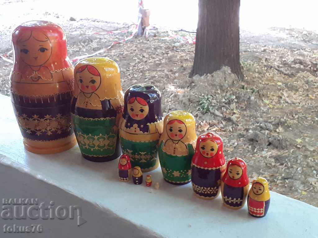 Auction  FIND MATRYOSHKA OLD SOVIET DOLL 12 PIECES IN ONE