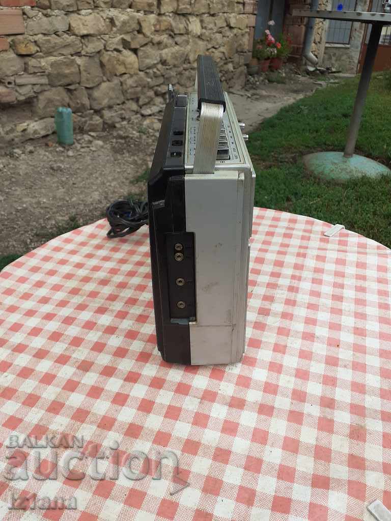 Old radio, Orion radio cassette player with price 35.00 BGN | € 17.90 Old radio, Orion radio cassette player with price 35.00 BGN | € 17.90