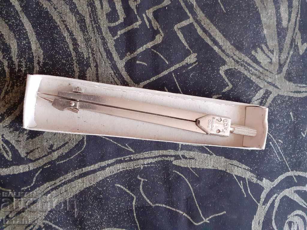 Old compass Bofa with price 5.00 BGN | € 2.56 Old compass Bofa with price 5.00 BGN | € 2.56
