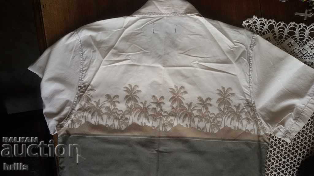 TERRANOVA - FRUMOS HAWAII cu preț 7.50 BGN | € 3.83 TERRANOVA - FRUMOS HAWAII cu preț 7.50 BGN | € 3.83