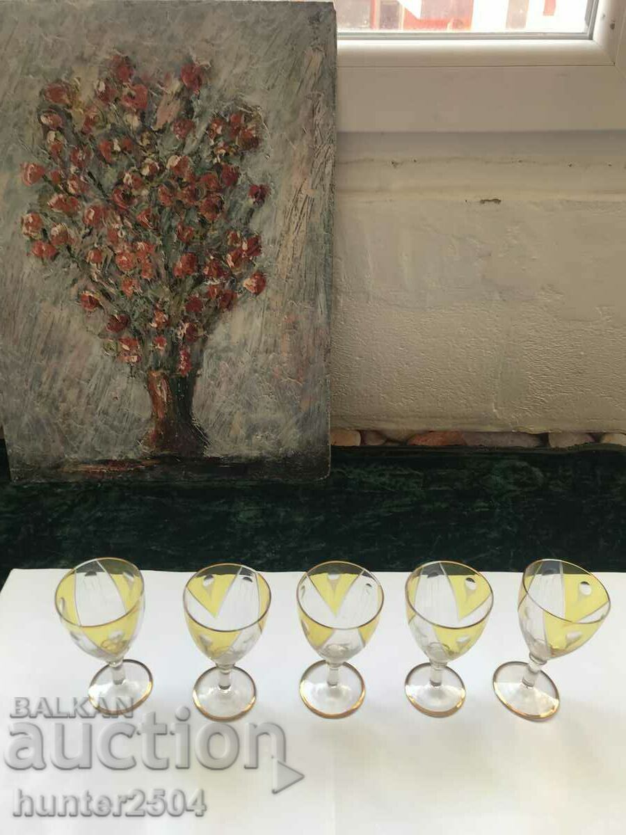 Чаши- цветно стъкло,златна декорация,12 см