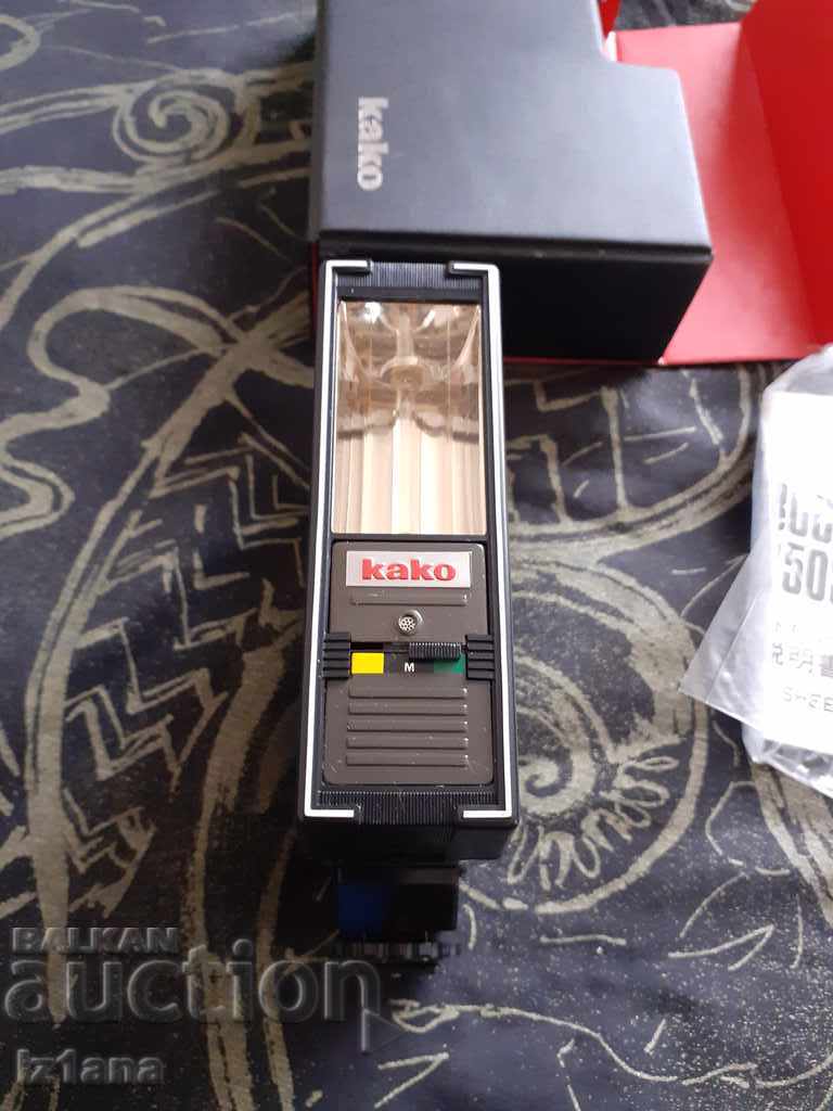 Auction Camera flash KAKO Auction Camera flash KAKO