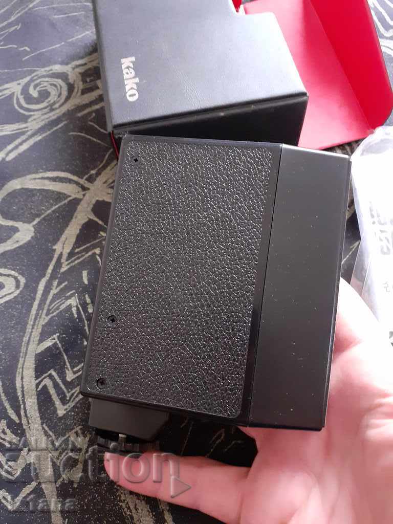 Delivery of Camera flash KAKO Delivery of Camera flash KAKO