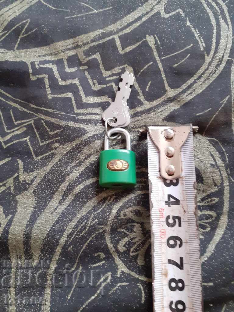 Auction Old padlock Auction Old padlock