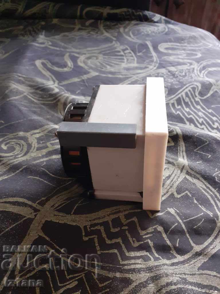 Old measurement system, Voltmeter with price 15.00 BGN | € 7.67 Old measurement system, Voltmeter with price 15.00 BGN | € 7.67