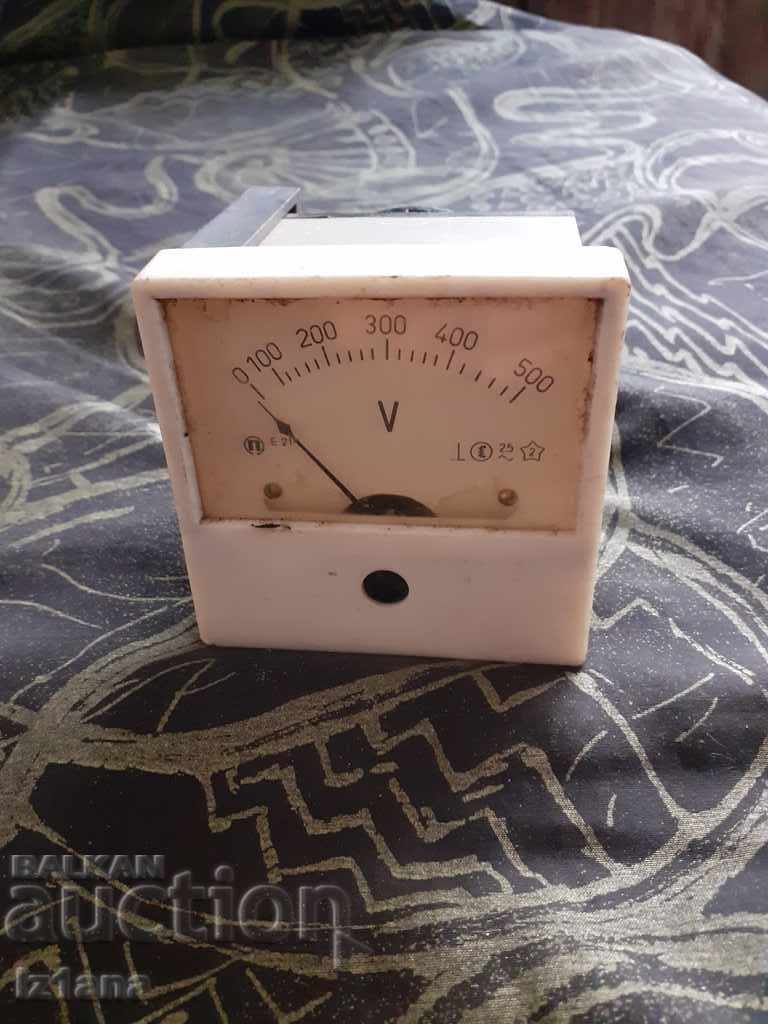 Old measurement system, Voltmeter