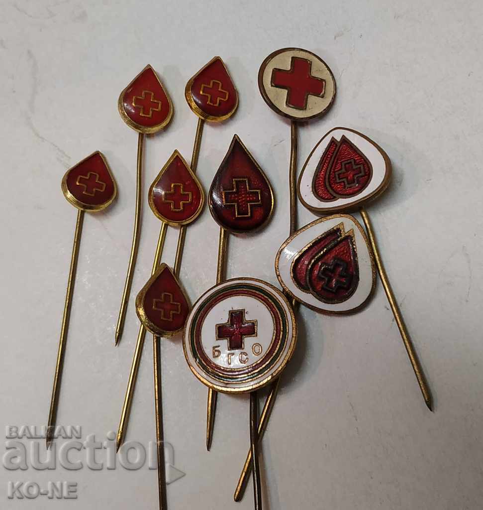 Red cross badges - 5 Red cross badges - 5