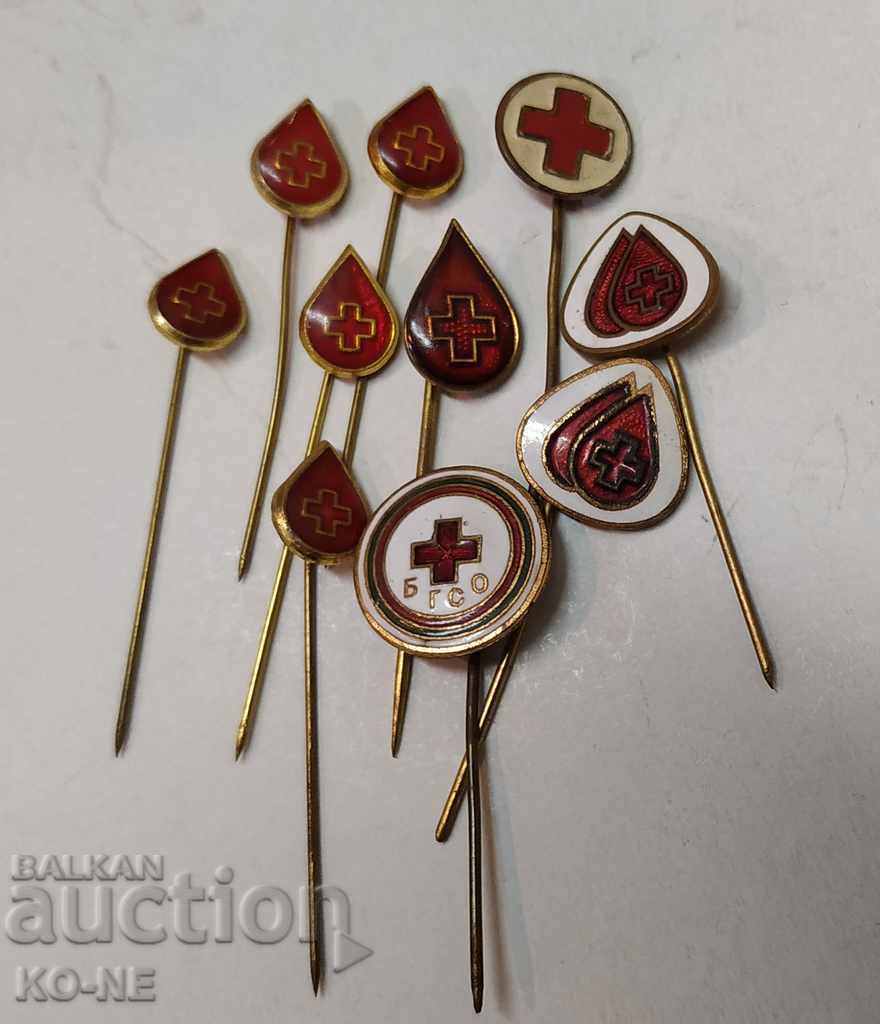 Red cross badges - 6 Red cross badges - 6