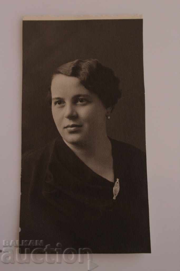 Auction 1935 VARNA GENERAL MAJOR MIHAIL ZAHARIEV - WIFE PHOTO Auction 1935 VARNA GENERAL MAJOR MIHAIL ZAHARIEV - WIFE PHOTO