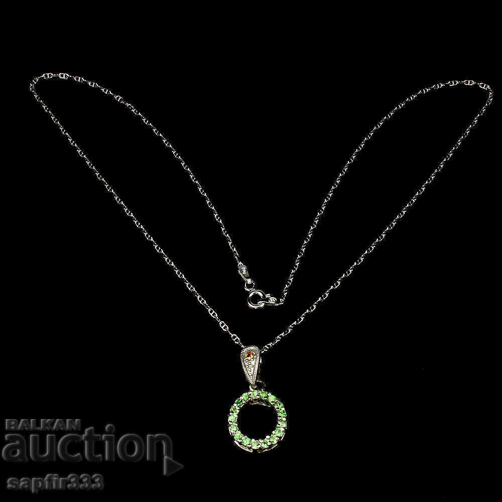 Licitație MEDALLIE DE LUCRĂ CU ARTICOL DE LUCRU CU GARNITĂ DE GAVARITE NATURALE Licitație MEDALLIE DE LUCRĂ CU ARTICOL DE LUCRU CU GARNITĂ DE GAVARITE NATURALE