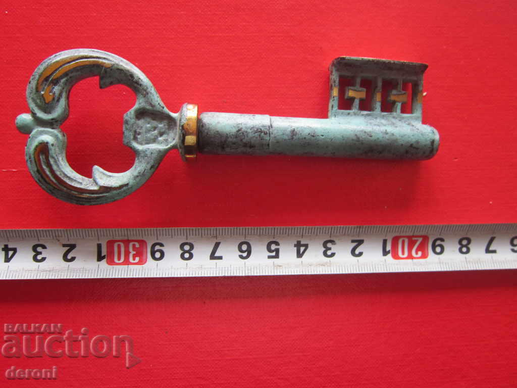 Unique bronze key opener corkscrew corkscrew 2