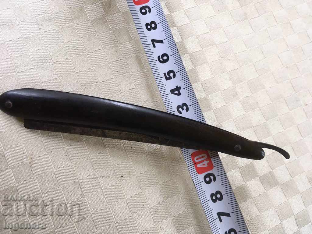 Delivery of SHAVER FOR COLLECTORS