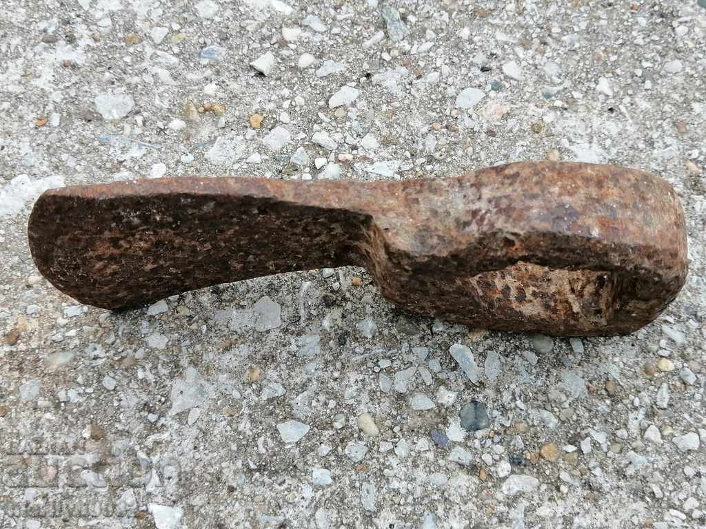 Delivery of Old tool, agricultural instrument, chapel, wrought iron Delivery of Old tool, agricultural instrument, chapel, wrought iron