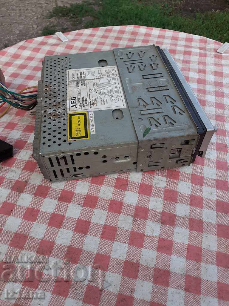 Auction Old radio, AEG CD player Auction Old radio, AEG CD player