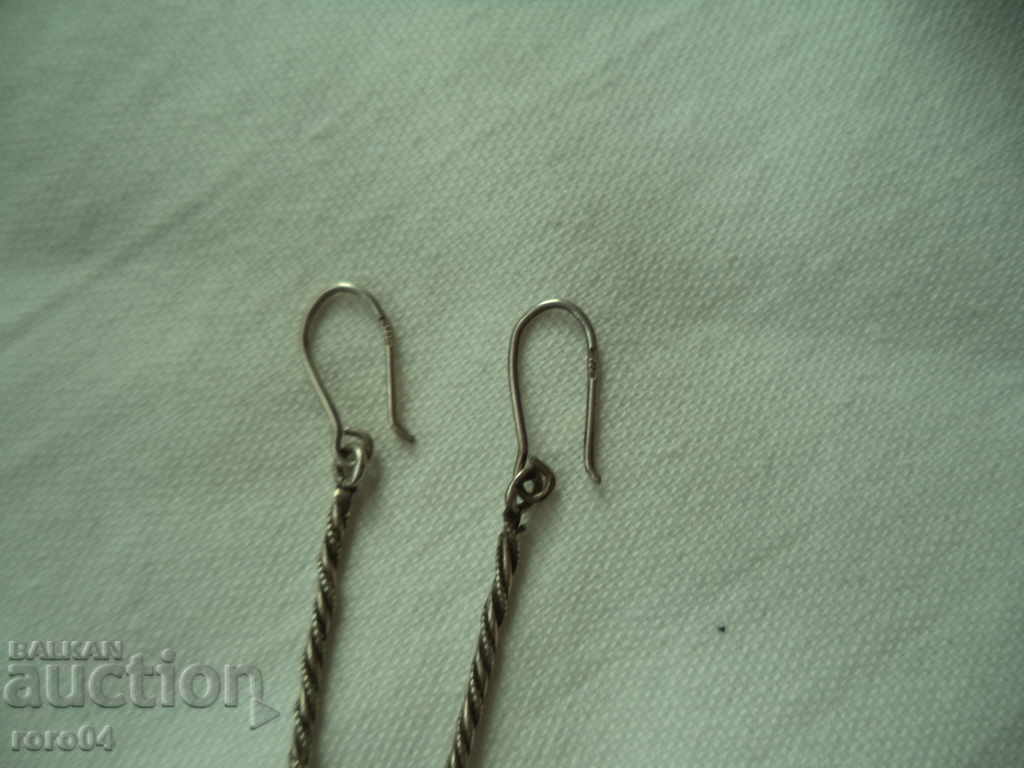 Delivery of OLD SILVER SHORTS