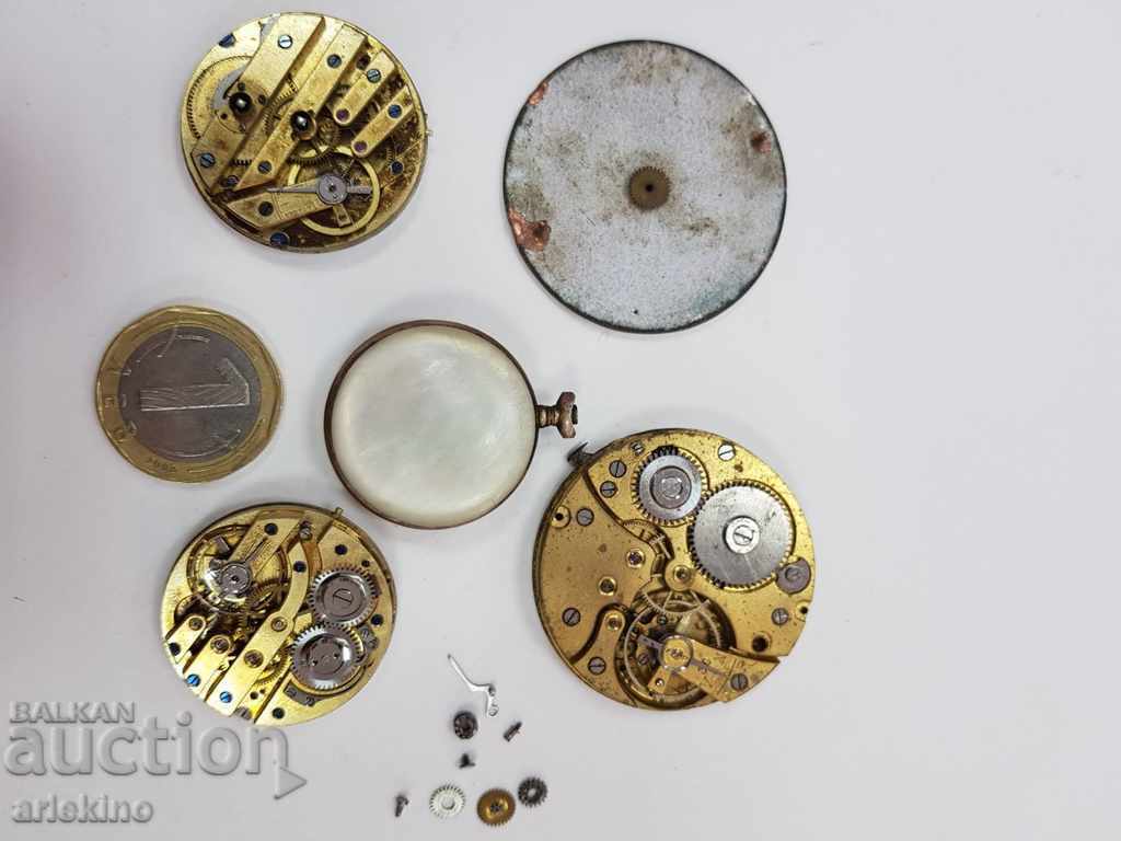 Delivery of Lot of dials and parts for pocket watches Delivery of Lot of dials and parts for pocket watches
