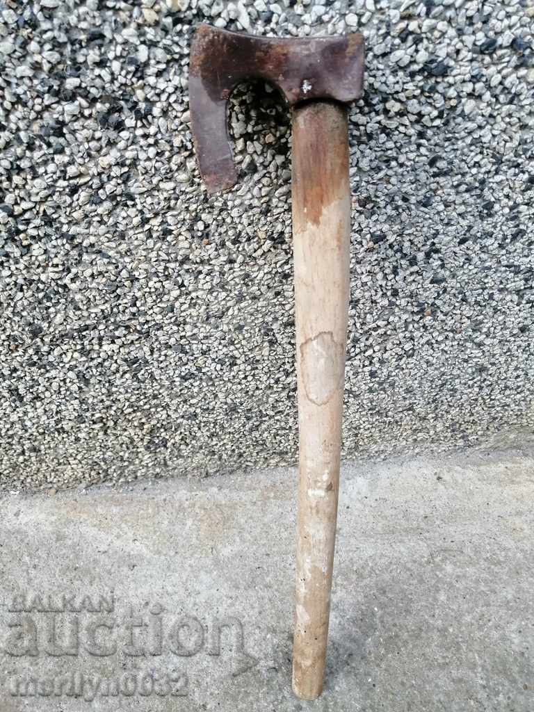 Old ax ax toot hat with price 48.00 BGN | € 24.54 Old ax ax toot hat with price 48.00 BGN | € 24.54