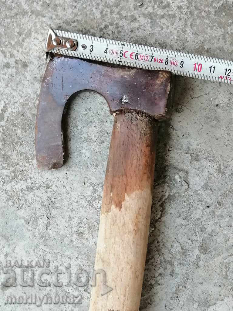 Old ax ax toot hat - 7 Old ax ax toot hat - 7