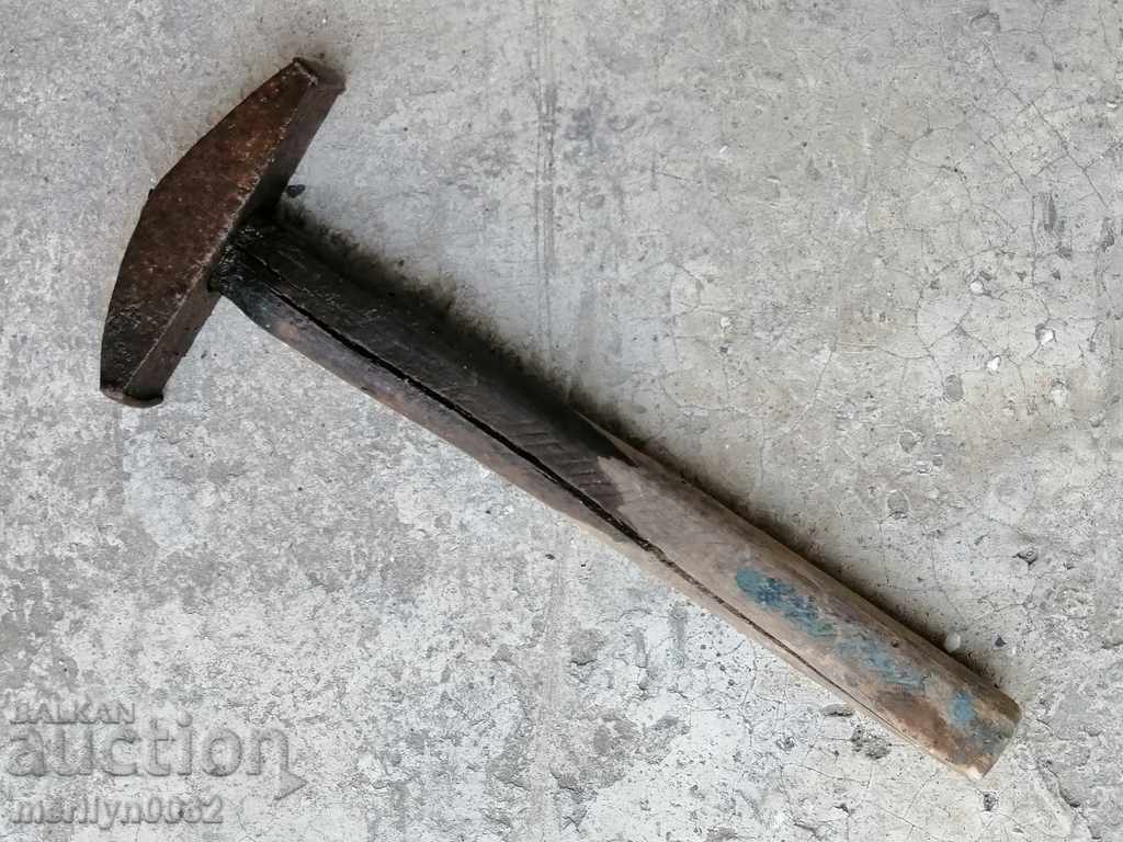 Delivery of Chuck for hair sticking, hammer, forging tool, primitive Delivery of Chuck for hair sticking, hammer, forging tool, primitive