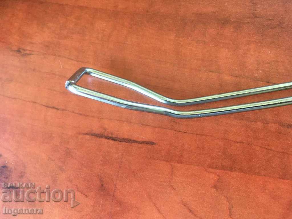 Auction  RACK HOOKS PERFORATED BACK NEW SALE-10 PCS