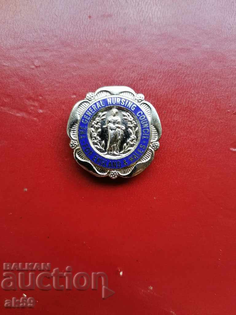 Badge - "Nurses of England and Wales"
