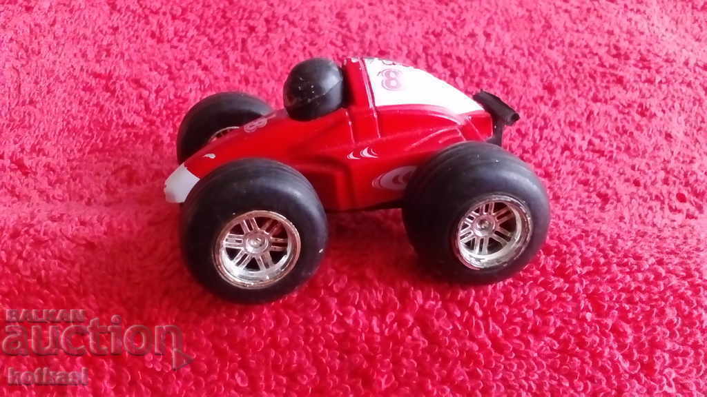 Μικρό μεταλλικό αυτοκίνητο Formula 1 Κίνα με τιμή € 2.00 | 3.91 BGN Μικρό μεταλλικό αυτοκίνητο Formula 1 Κίνα με τιμή € 2.00 | 3.91 BGN