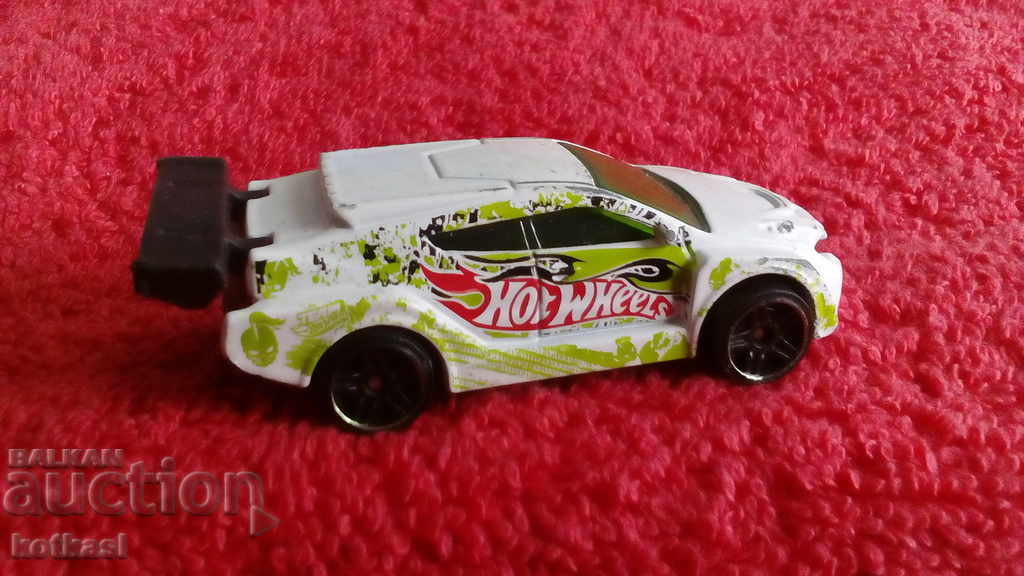 Auction Small metal sports car Malaysia HOT WHEELS Auction Small metal sports car Malaysia HOT WHEELS
