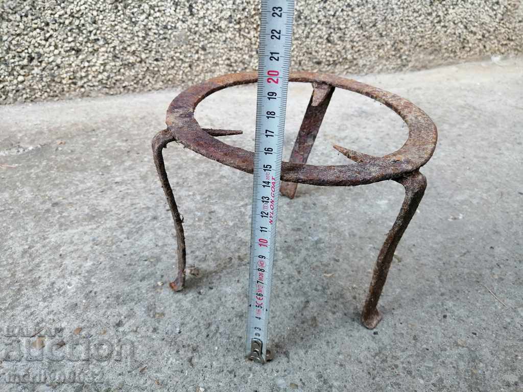 Δημοπρασία Σόμπα από σφυρήλατο σίδερο αντίκες, εστία, ψησταριά, λάκκο από σφυρήλατο σίδερο Δημοπρασία Σόμπα από σφυρήλατο σίδερο αντίκες, εστία, ψησταριά, λάκκο από σφυρήλατο σίδερο