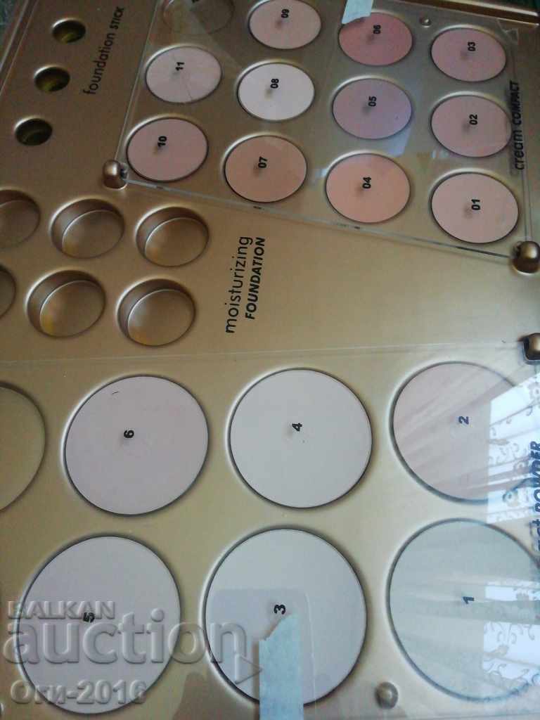 Set of powder and blush testers - 5 Set of powder and blush testers - 5