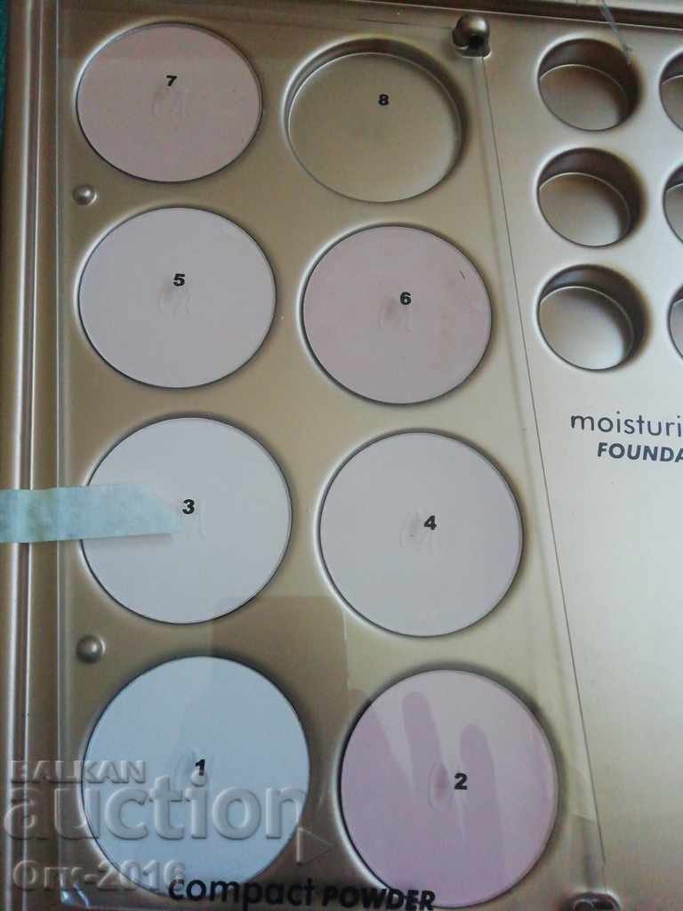 Set of powder and blush testers