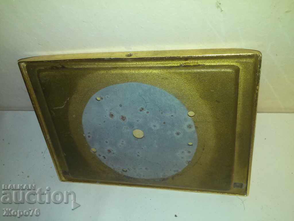 OLD WAR PHOTO IN A GOLDEN FRAME by CLOCK GILT - 6 OLD WAR PHOTO IN A GOLDEN FRAME by CLOCK GILT - 6