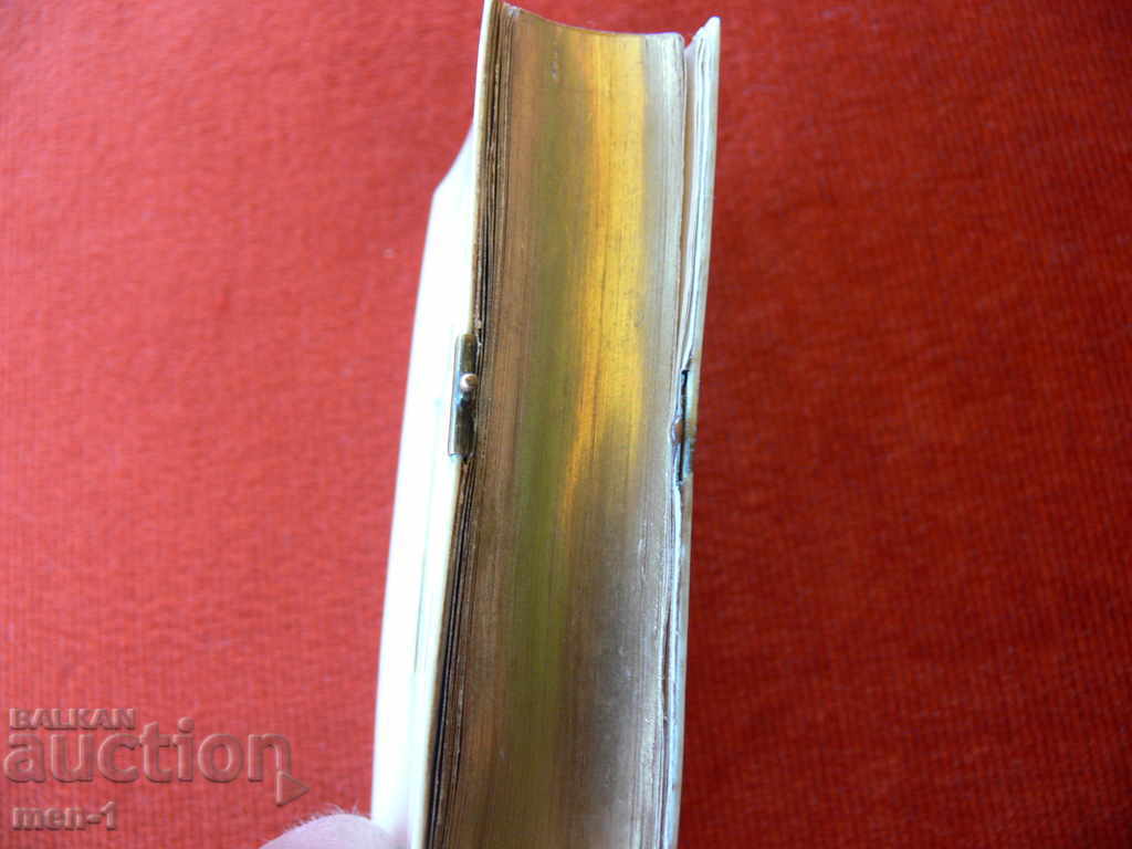 Auction Antique small pocket bible ivory covers Auction Antique small pocket bible ivory covers
