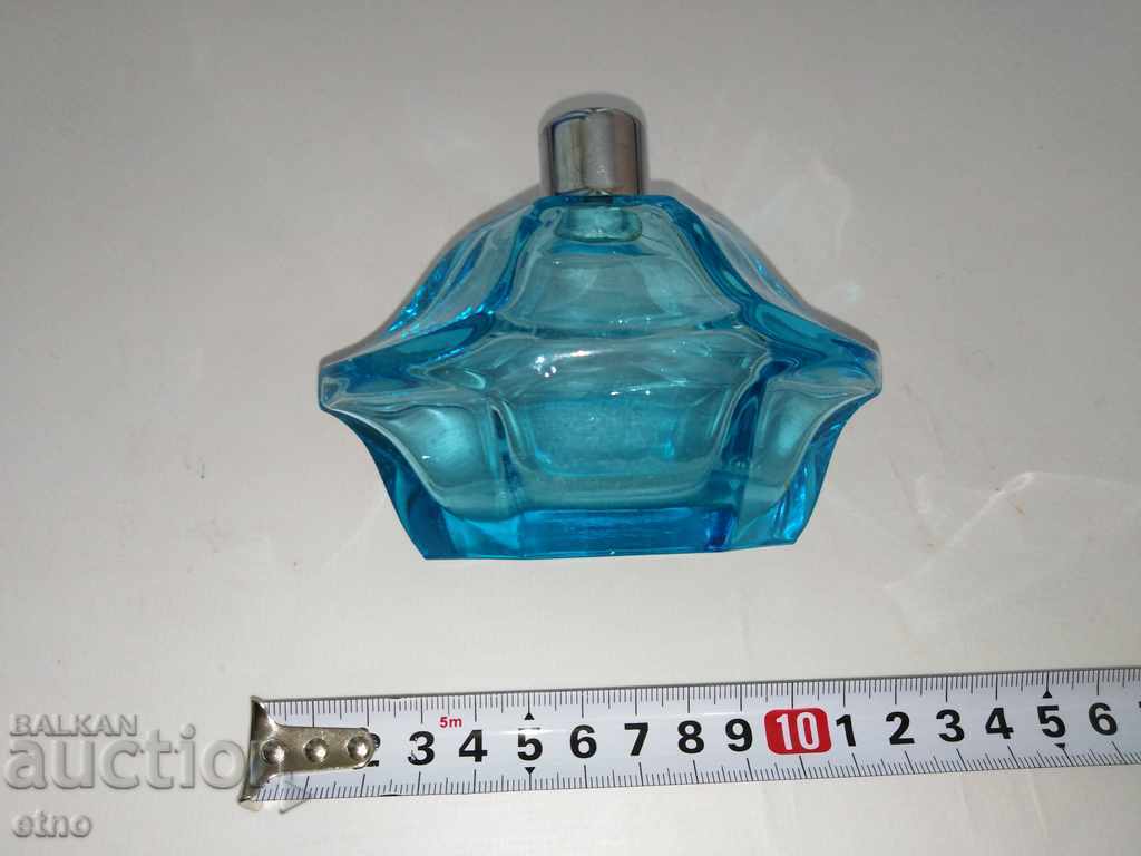 Delivery of GLASS RETRO PERFUME BOTTLE Delivery of GLASS RETRO PERFUME BOTTLE