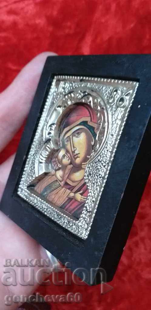 Small silver-plated icon/stamp 925 with price 15.00 BGN | € 7.67 Small silver-plated icon/stamp 925 with price 15.00 BGN | € 7.67