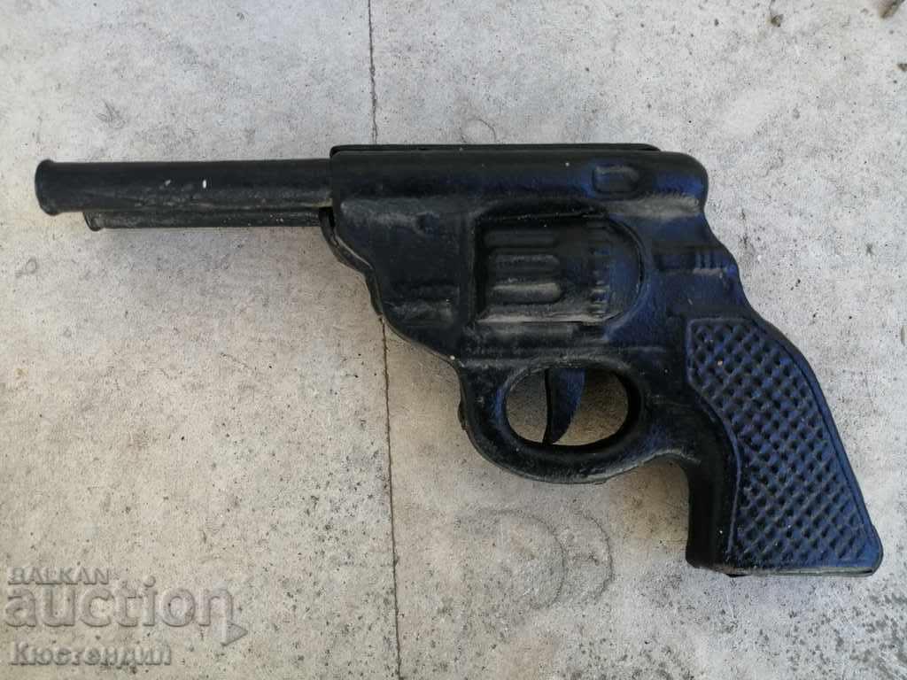 CHILDREN'S PLASTIC PISTOL - 5 CHILDREN'S PLASTIC PISTOL - 5