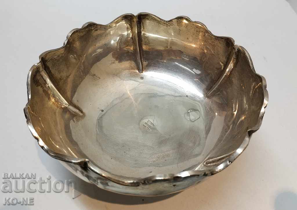 Сребърна купичка Сребърна купичка