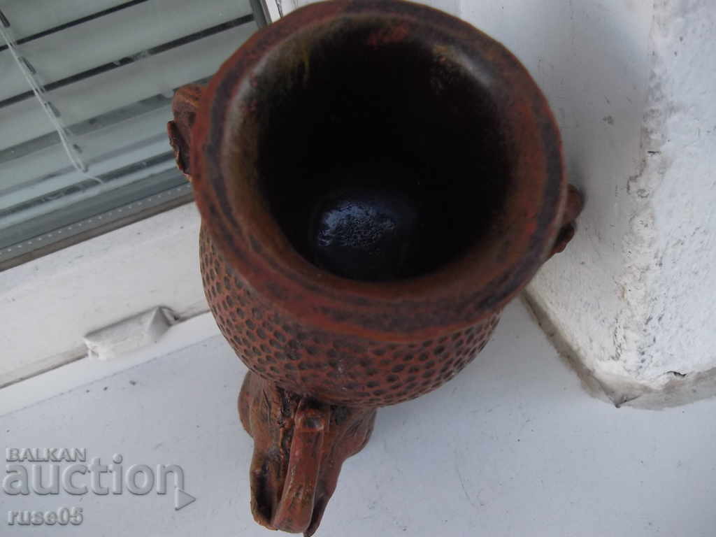 Vase on three elephants - 6