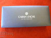 Original box Caran d'Ache