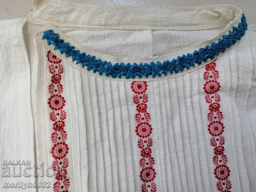 Auction Men's woven shirt Bulgarian embroidery folk costume embroidery Auction Men's woven shirt Bulgarian embroidery folk costume embroidery