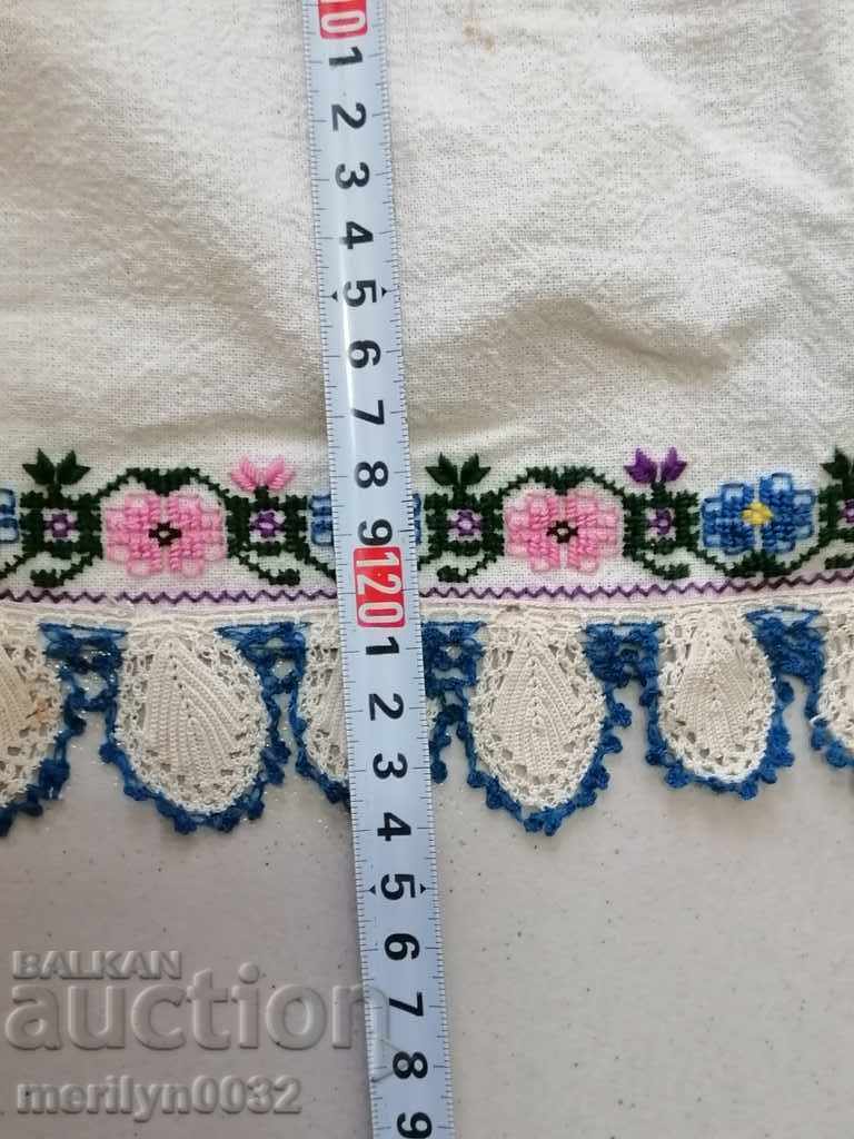 Livrarea Cămașă bătrână broderie manuală chenar șezlong costum sukman