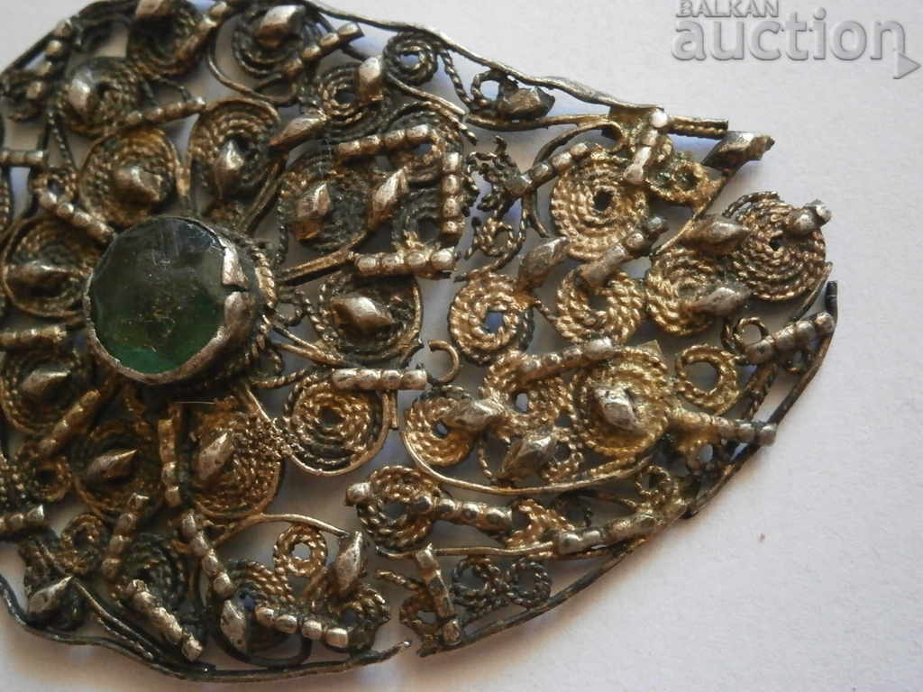 Delivery of Silver filigree filling for Revival-period gilded buckle Delivery of Silver filigree filling for Revival-period gilded buckle