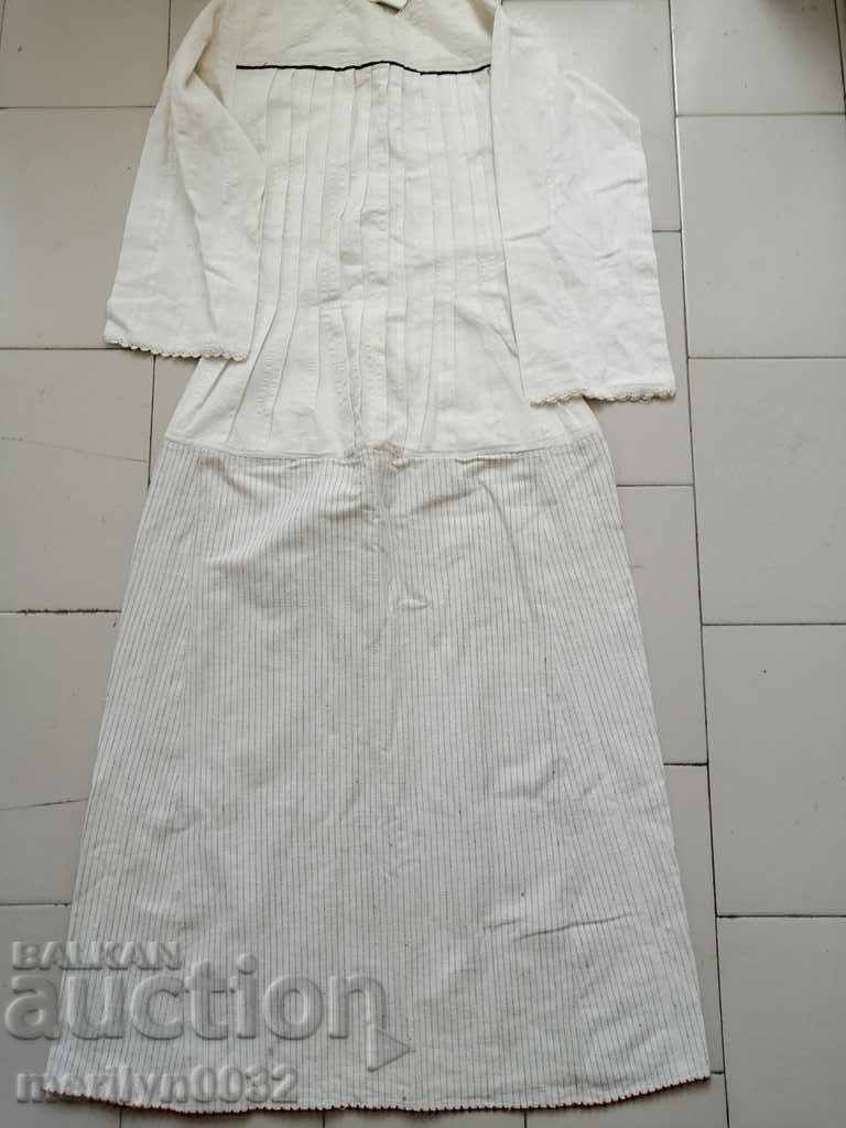 Auction Old women's shirt hand embroidery chenar chaise costume sukman Auction Old women's shirt hand embroidery chenar chaise costume sukman