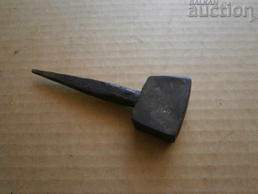 an ancient primitive anvil with price 21.00 BGN | € 10.74 an ancient primitive anvil with price 21.00 BGN | € 10.74