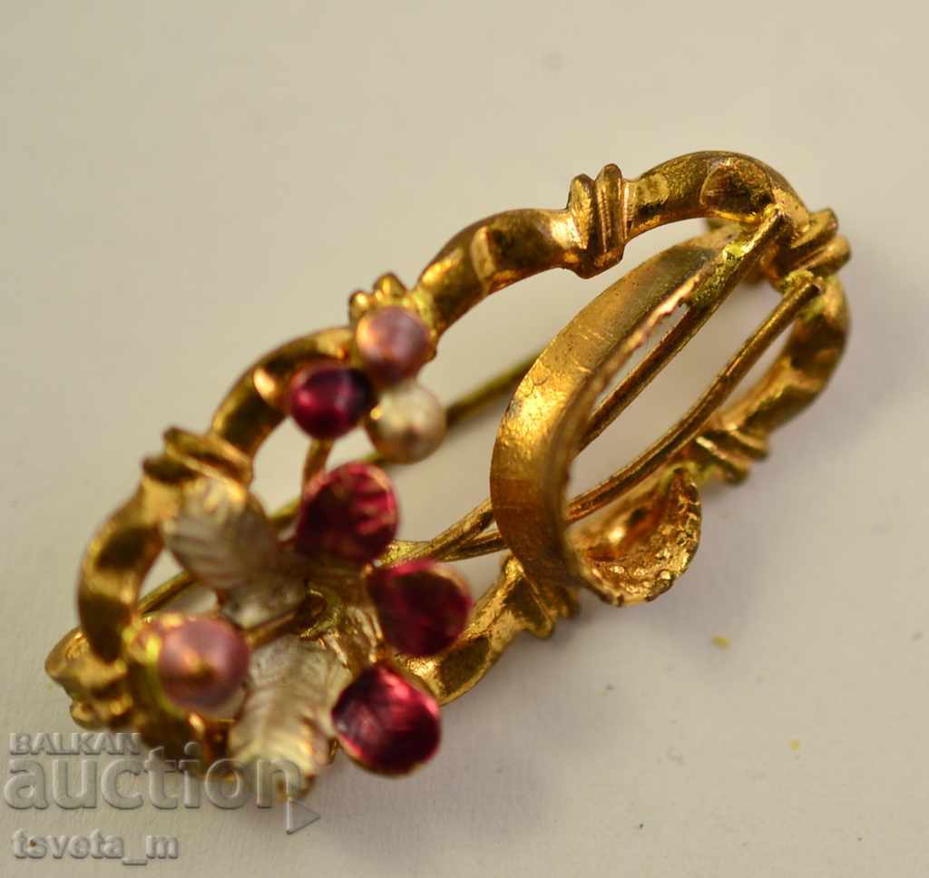 Auction Anchor brooch Auction Anchor brooch