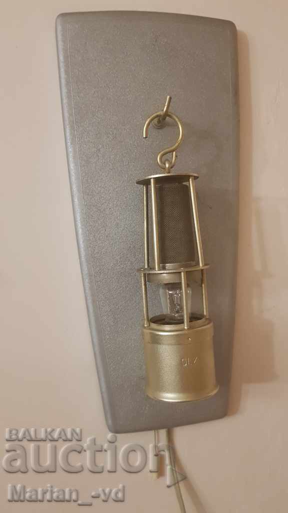 Auction Wall interesting night lamp Aka electric Auction Wall interesting night lamp Aka electric