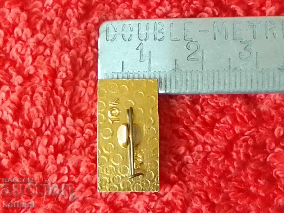 Old badge metal alloy KA-15 Red Cross Helicopter with price 3.50 BGN | € 1.79 Old badge metal alloy KA-15 Red Cross Helicopter with price 3.50 BGN | € 1.79