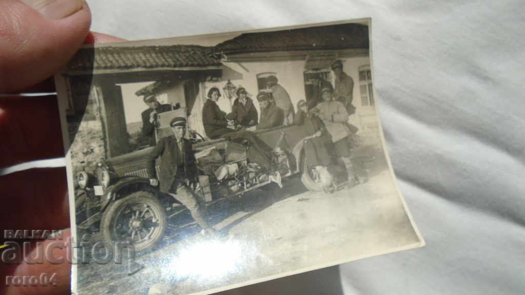 RETRO VEHICLE with price 9.99 BGN | € 5.11 RETRO VEHICLE with price 9.99 BGN | € 5.11