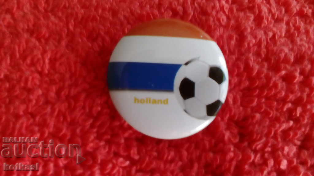 Παλιό σήμα αθλητικού ποδοσφαίρου Ολλανδία με τιμή 3.50 BGN | € 1.79 Παλιό σήμα αθλητικού ποδοσφαίρου Ολλανδία με τιμή 3.50 BGN | € 1.79