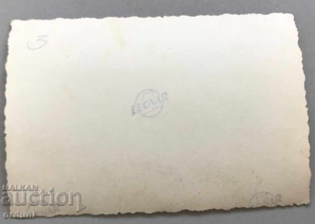 1365 Kingdom of Bulgaria officers with field telephone 30s with price 5.00 BGN | € 2.56 1365 Kingdom of Bulgaria officers with field telephone 30s with price 5.00 BGN | € 2.56