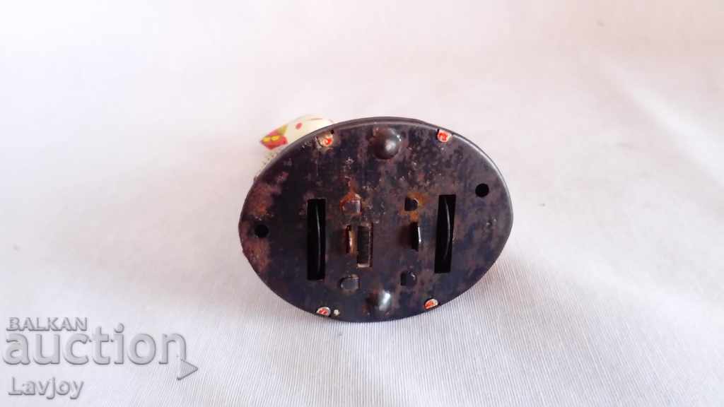 Auction  Old metal toy